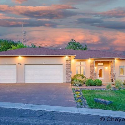 6211 Mountainview Dr, Cheyenne, WY 82009