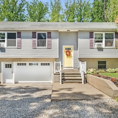 63 Titman Rd, Belvidere, NJ 07823