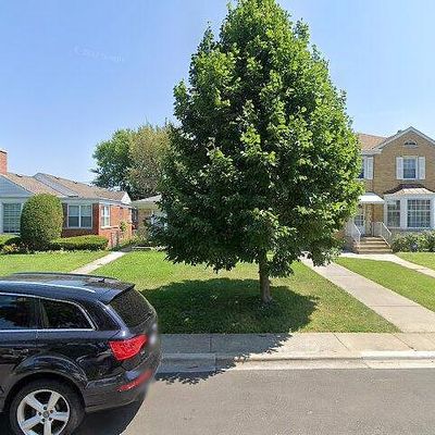 6451 N Trumbull Ave, Lincolnwood, IL 60712