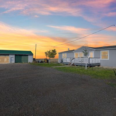 6690 Yulle Rd, Strasburg, CO 80136