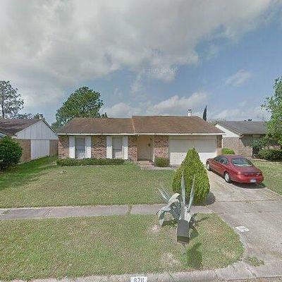 6711 Vanlynn Ln, Houston, TX 77084