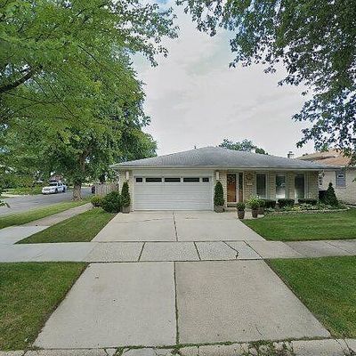 6943 N Minnetonka Ave, Chicago, IL 60646