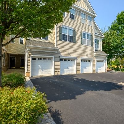 7 Tory Jack Ter, South Bound Brook, NJ 08880