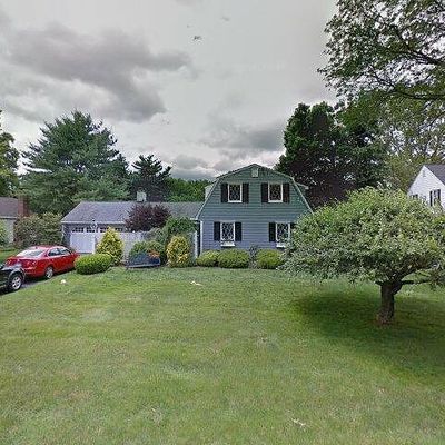 70 Ox Yoke Dr, Wethersfield, CT 06109