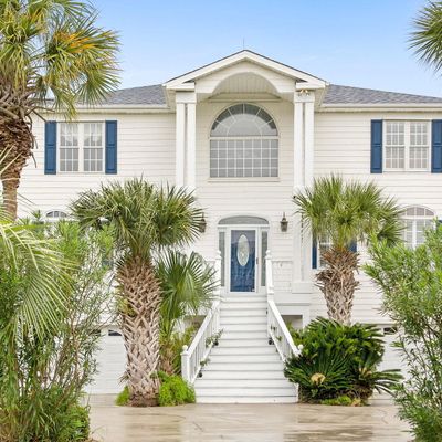 57 Craven St, Ocean Isle Beach, NC 28469