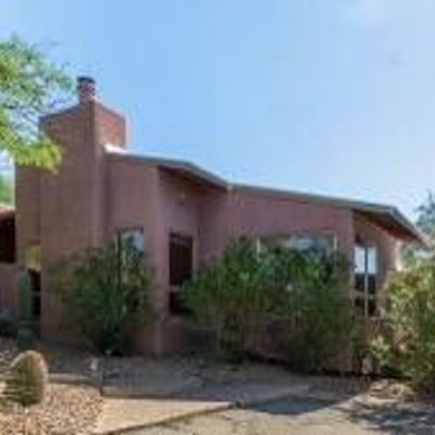 5743 E Camino Del Celador, Tucson, AZ 85750