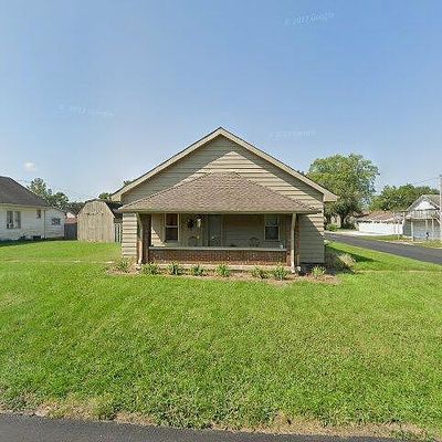 610 S Wayne St, Martinsville, IN 46151