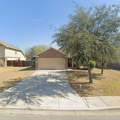 611 Kingbird Pl, New Braunfels, TX 78130