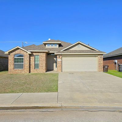 615 Memorial Ct, Midland, TX 79706