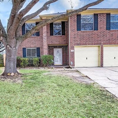 7910 Still Water St, Baytown, TX 77521