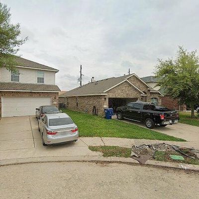 7911 Burning Oak Ln, Richmond, TX 77407