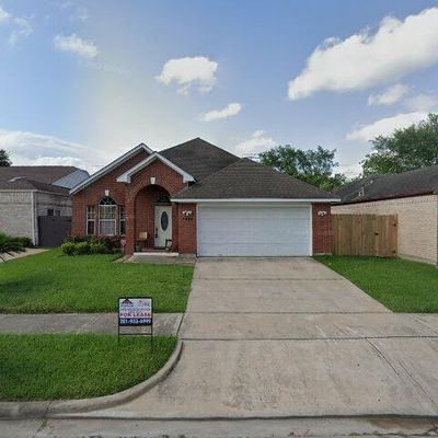 7922 Cobblefield Ln, Houston, TX 77071