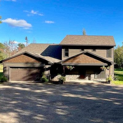 7946 Pine Dr, Eveleth, MN 55734