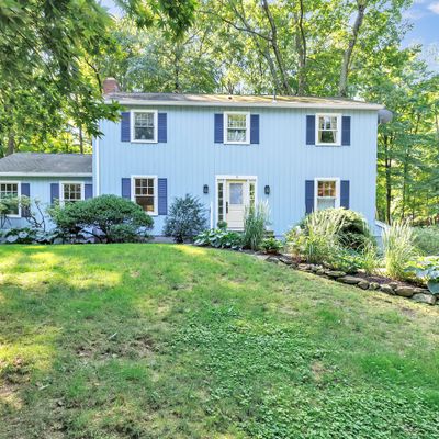 8 Mulberry St, Ridgefield, CT 06877