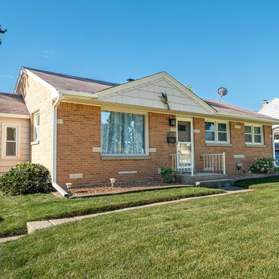 8129 W Ohio Ave, Milwaukee, WI 53219