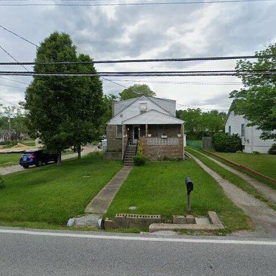 818 Essex Ave, Essex, MD 21221