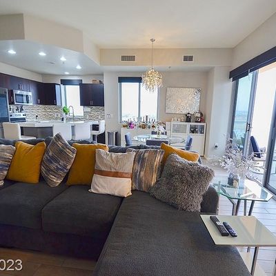 8255 Las Vegas Blvd S #1802, Las Vegas, NV 89123