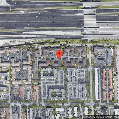 8320 Nw 10 Th St #5, Miami, FL 33126