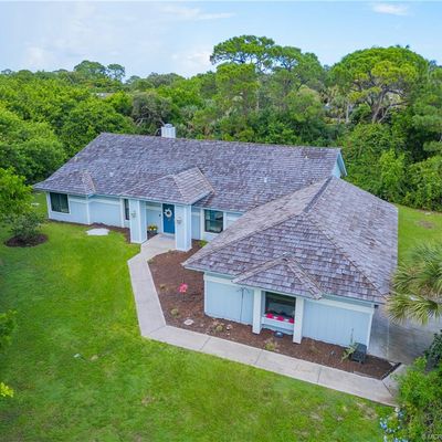 835 Ne Stokes Ter, Jensen Beach, FL 34957