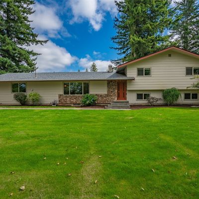 8370 Sunrise Rd, Custer, WA 98240