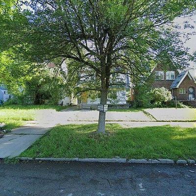 8634 Elmira St, Detroit, MI 48204