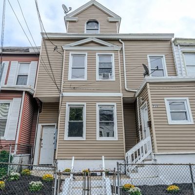 713 E 27 Th St, Paterson, NJ 07504