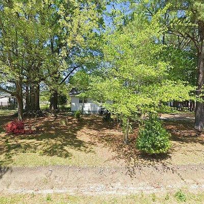 713 Strickland Rd, Walstonburg, NC 27888