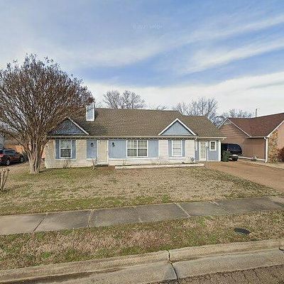 7220 Country Side Rd, Memphis, TN 38133