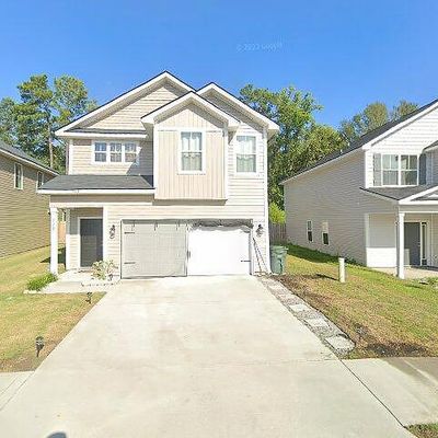 729 Fairview Cir, Hinesville, GA 31313