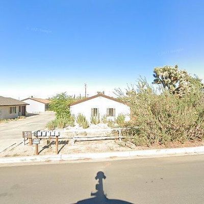 7405 Bannock Trl, Yucca Valley, CA 92284