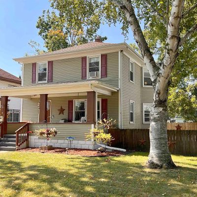 741 Yuba St, Janesville, WI 53545