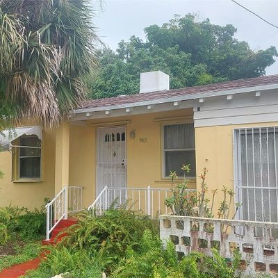 748 Ne 127 Th St, North Miami, FL 33161