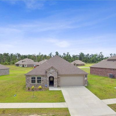 772 Gold Finch Way, Lake Charles, LA 70611