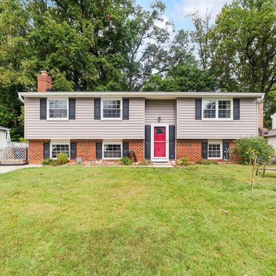 9802 Oleander Ave, Vienna, VA 22181