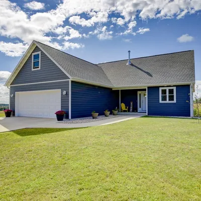 W6651 Farmers Grove Rd, Monticello, WI 53570