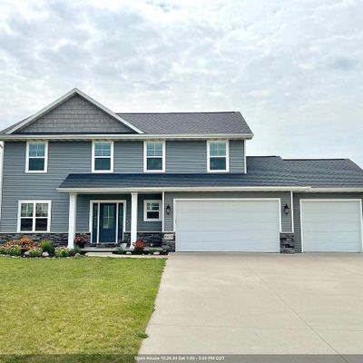 W6735 Prescott Dr, Greenville, WI 54942