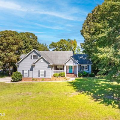 100 Longleaf Ln, New Bern, NC 28562