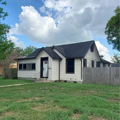 1001 E Sabine St, Victoria, TX 77901