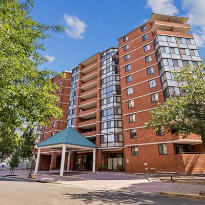 1001 N Randolph St #322, Arlington, VA 22201