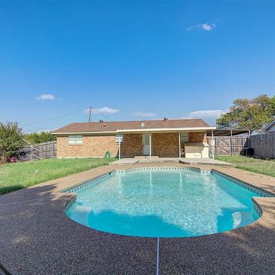 1003 N Washburn St, Decatur, TX 76234