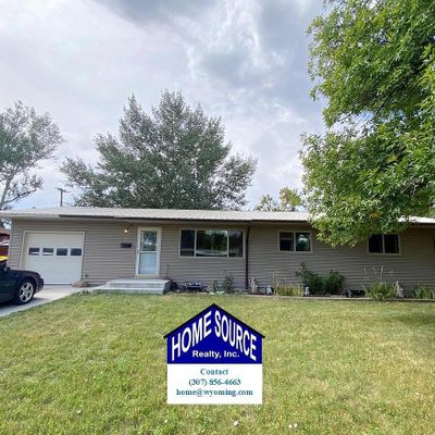 910 Moose Dr, Riverton, WY 82501