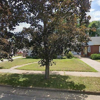 921 Marshall St, Eau Claire, WI 54703