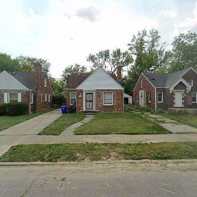 9245 Grayton St, Detroit, MI 48224