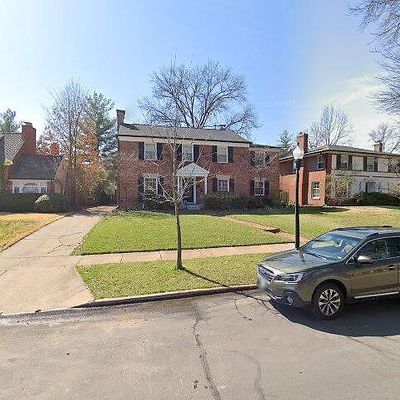 925 S Meramec Ave, Saint Louis, MO 63105