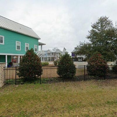 108 Lucas Cove Oak Island, Island, NC 28465