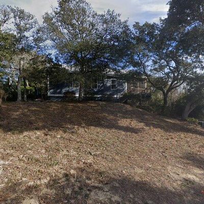 108 Se 37th Street Oak Island, Island, NC 28465