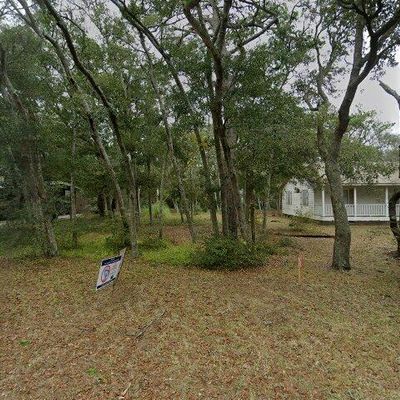 108 Se 75th Street Oak Island, Island, NC 28465