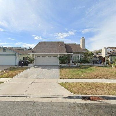 1146 Blossom Hill Dr, Corona, CA 92878