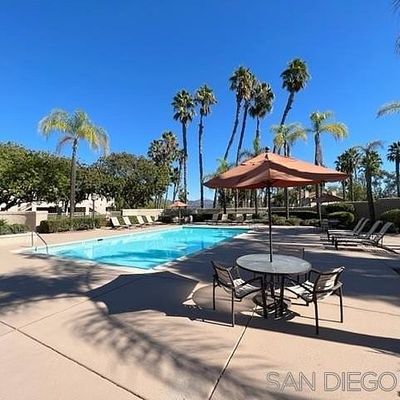 11586 Fury Ln, El Cajon, CA 92019