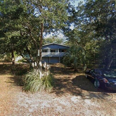 116 Sw 6th Street Oak Island, Island, NC 28465